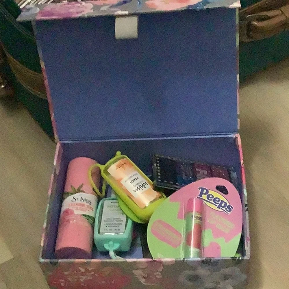 Beauty supplies bundle with 9 surprises in box good gift or grab bag ide…